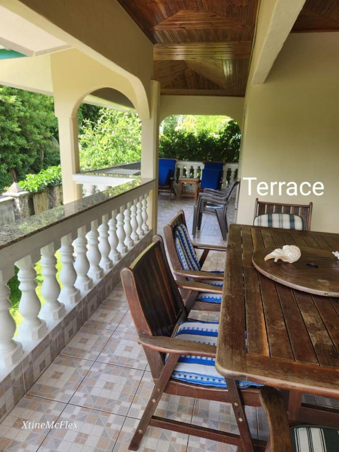 Captain's Villa *
